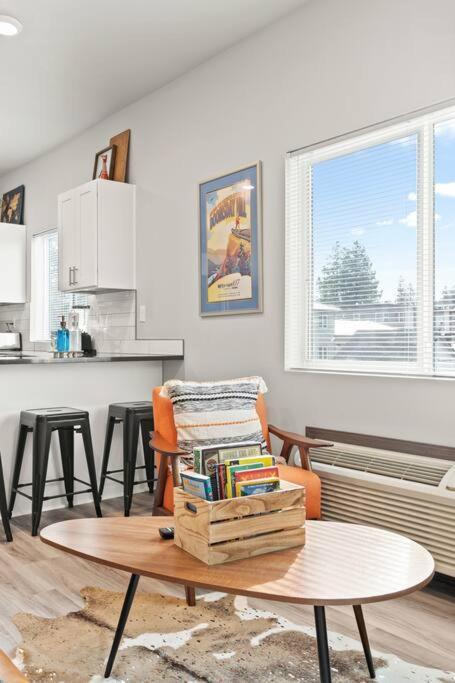 New 2 Bed 2 Bath Near Perry District And Dt Lägenhet Spokane Exteriör bild