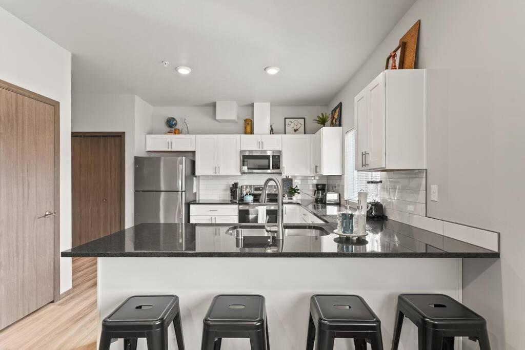 New 2 Bed 2 Bath Near Perry District And Dt Lägenhet Spokane Exteriör bild